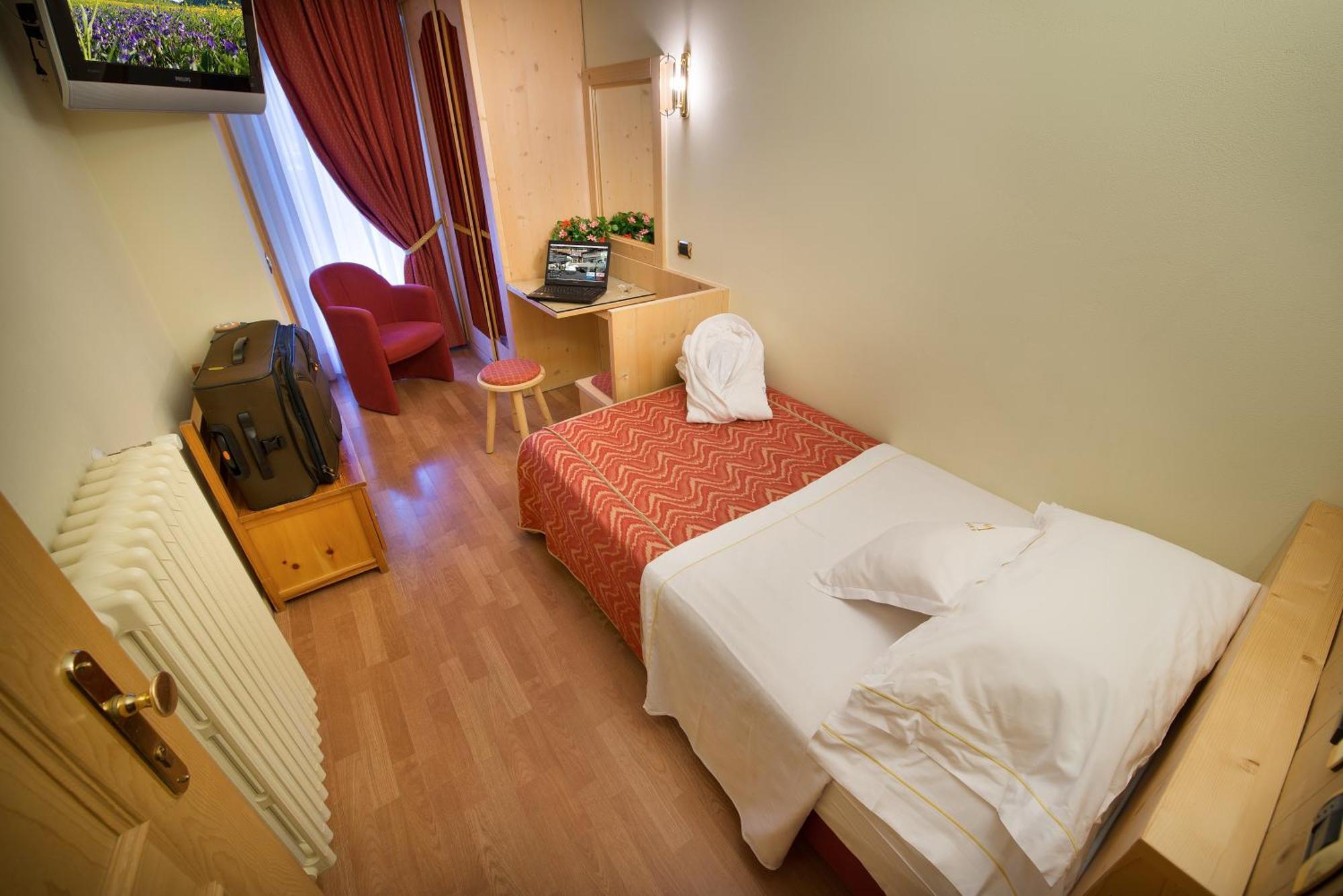Hotel Baita Montana Livigno Bilik gambar