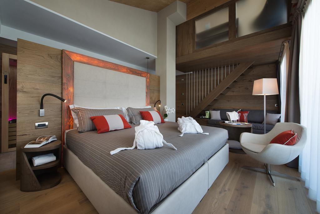 Hotel Baita Montana Livigno Luaran gambar