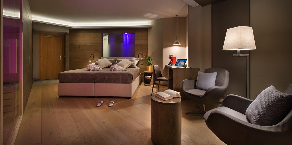 Hotel Baita Montana Livigno Luaran gambar