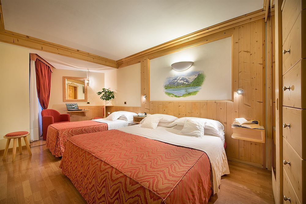 Hotel Baita Montana Livigno Luaran gambar